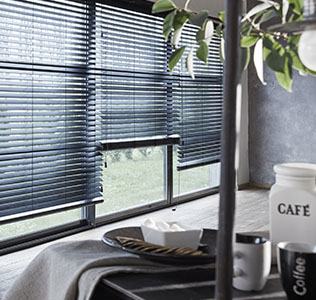 Store vénitien bois