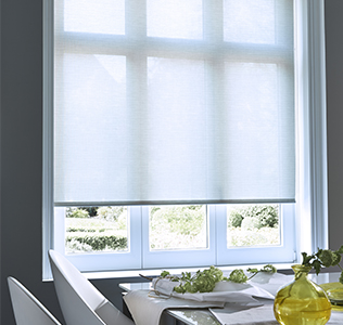 Store enrouleur blanc tamisant