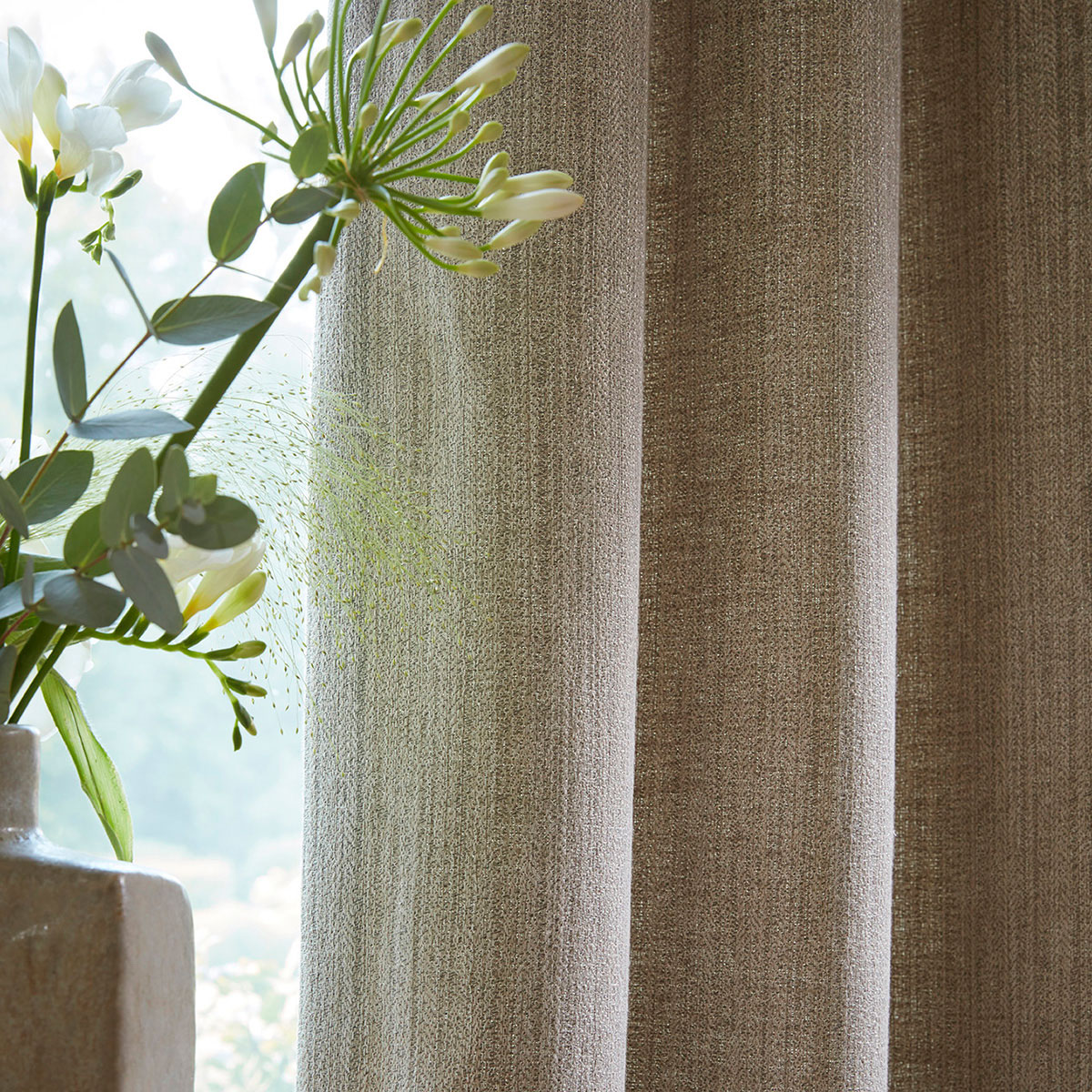 Rideaux Eloi Naturel Oeillets zoom